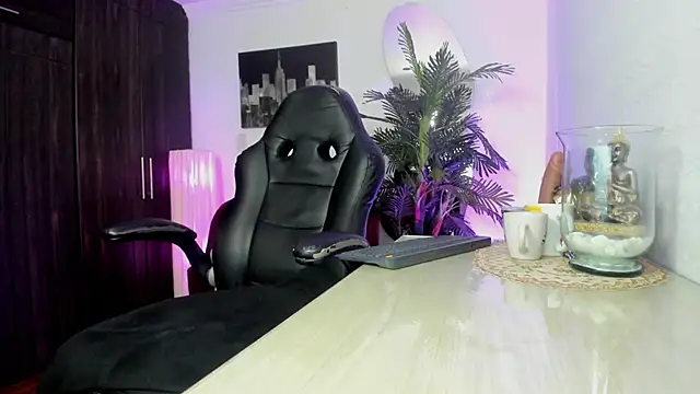 amaia_bushida - Amaia_Bushida's free webcam - UK Sex Cams