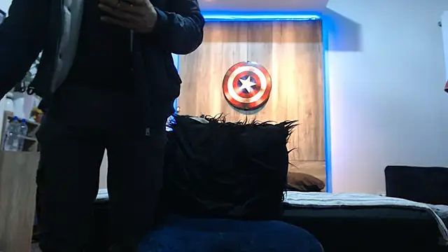 andrew_4_ - Andrew_4_'s free webcam - UK Sex Cams