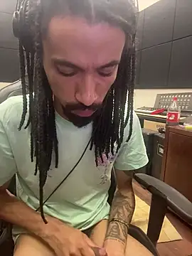 FavelaDaddyCum webcam