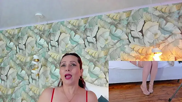 Madame_Angelic_1 webcam