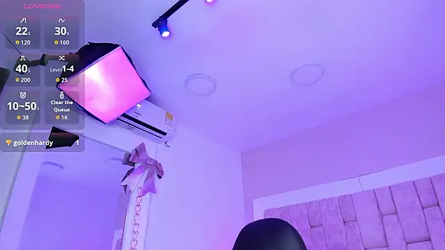 annijones - AnniJones's free webcam