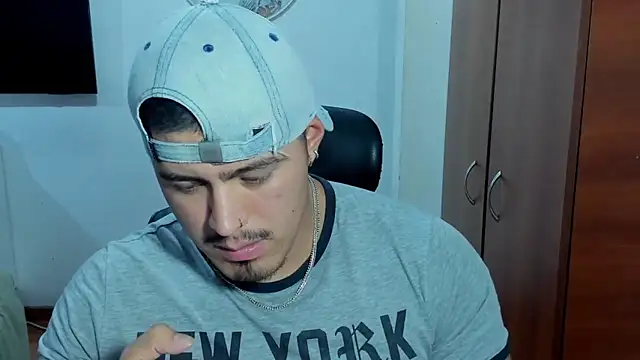 baltazar_dupont - Baltazar_Dupont's free webcam