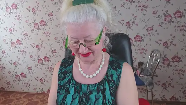 Maya_Mayflower webcam