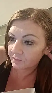 nakedgarbageperson webcam