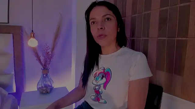 annabroooks - AnnaBroooks's free webcam