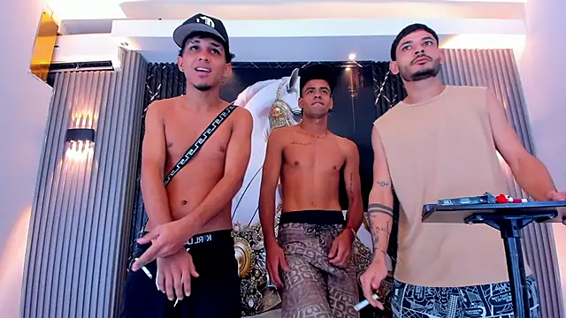 the_knights_of_the_night webcam