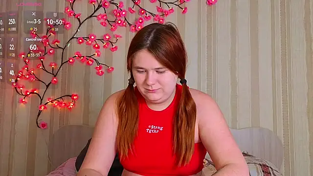 eva_starlight - Eva_Starlight's free webcam