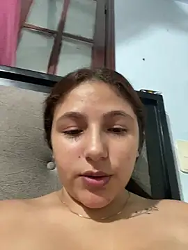 Webcam Model (Melissa_milk1)  is live.Free join now!