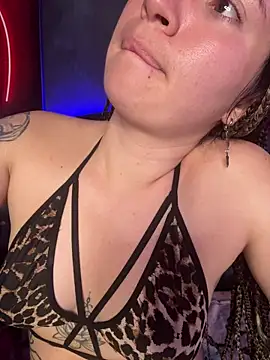 sophie_ls - Sophie_LS's free webcam - UK Sex Cams