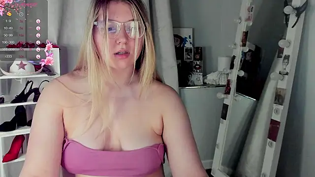 Rebecca_Kelly webcam