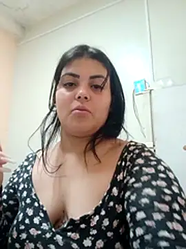 CubanaCulonaxxx webcam