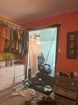 bearchubby300 (M young) - dildos and sex chairs