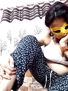 gullapi (F milf) - Buy new phone