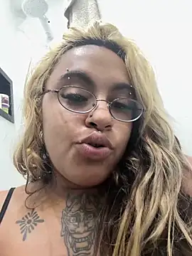 lolafairytail webcam