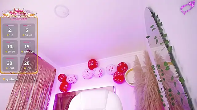 Aurora_Brownn webcam