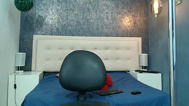 erick_zhimerman - Erick_Zhimerman's free webcam - UK Sex Cams