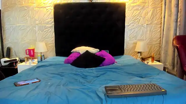 ChanelleJohnson_ webcam