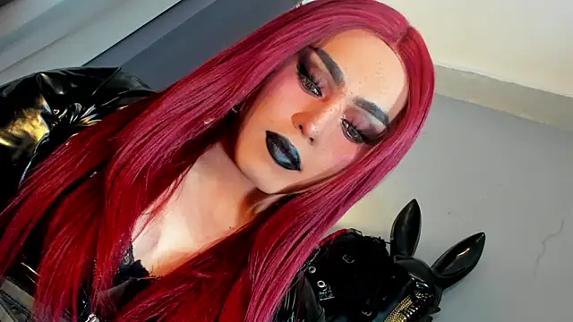 DominaAurumXXX webcam