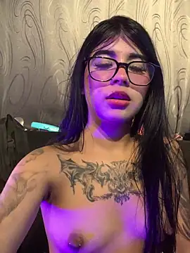 dannii- - Dannii-'s free webcam - UK Sex Cams