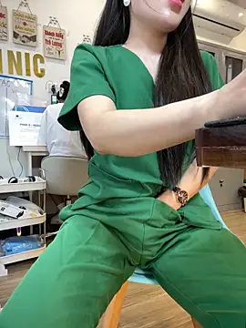 porno chatroom Saori Maeda