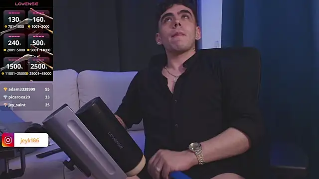 Guccy_Boy_Club webcam