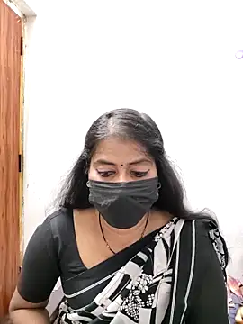 tamil_Sigappu_Roja webcam