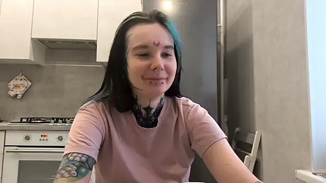 HighelikeGirl webcam