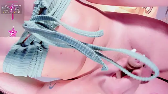 andrea_alvarz webcam