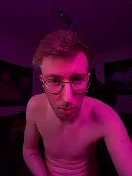 IMAPRETTYBOY99 webcam