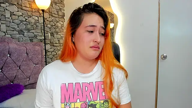 honey__lemon7 webcam