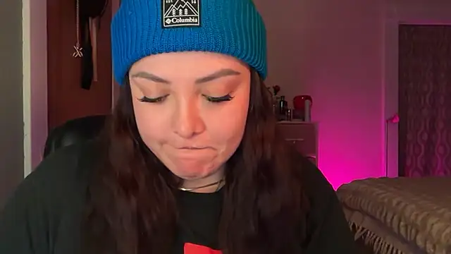 Pumpkin_bunny webcam