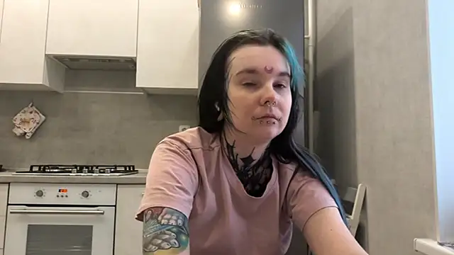 HighelikeGirl webcam