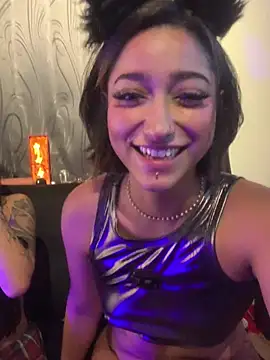 LilithMonette webcam