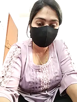 Webcam Model (Magical_Girl-) is live