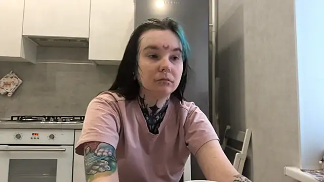 HighelikeGirl webcam