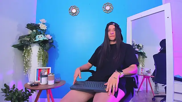 ViictoriiaSaenz webcam