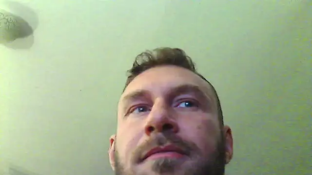 muscularkevin webcam