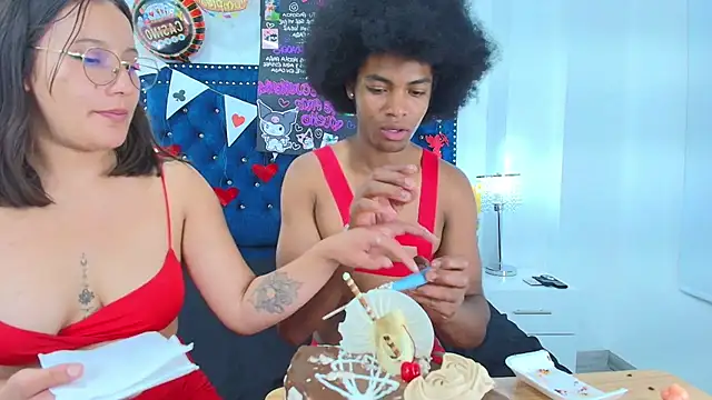 Cristal_and_luke webcam