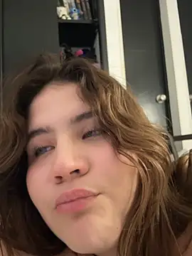 Webcam Model (ivy_velvet)  is live.Free join now!