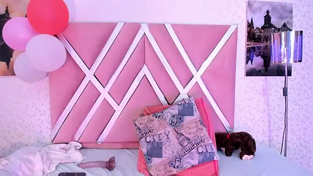 aniemorningstar webcam