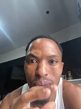 BlueIceCube Live Webcam on Stripchat