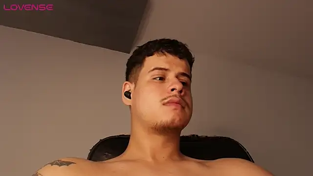 bjornsteel - BjornSteel's free webcam