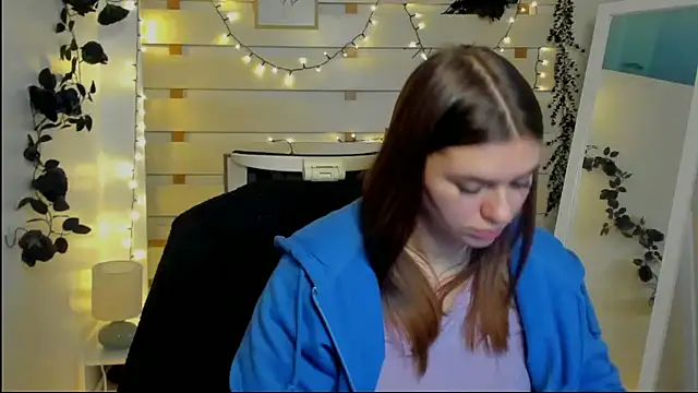 Josephine_Kiss webcam