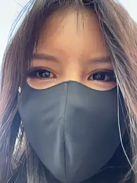 美女Carlin-yiyi在线直播