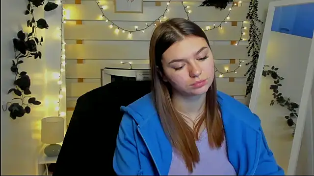 Josephine_Kiss webcam