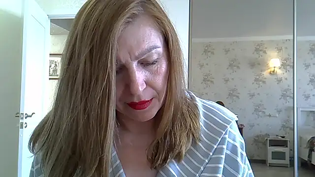 Alexandra-Rosee webcam