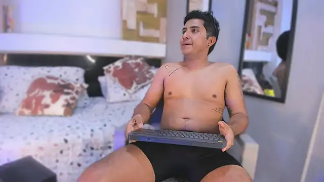 ThomasMontero webcam