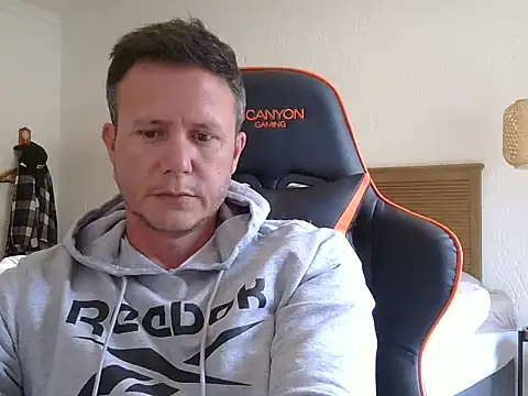 TroyDieselXXX webcam