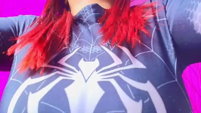 NicolleTaylor webcam