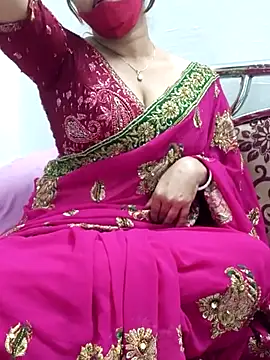 Webcam Model (BongQueen9)  is live.Free join now!